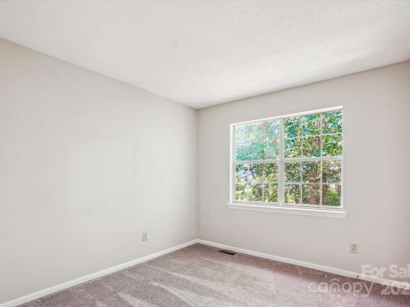 7217 Rena Mae Lane, Charlotte, NC 28227.  MLS# CAR4272672, YatesRealty ID 22814. Bedroom #2