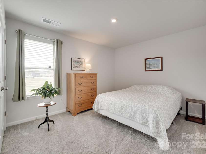 150 Bezelle Avenue, York, SC 29745.  MLS# CAR4269804, YatesRealty ID 22815. 