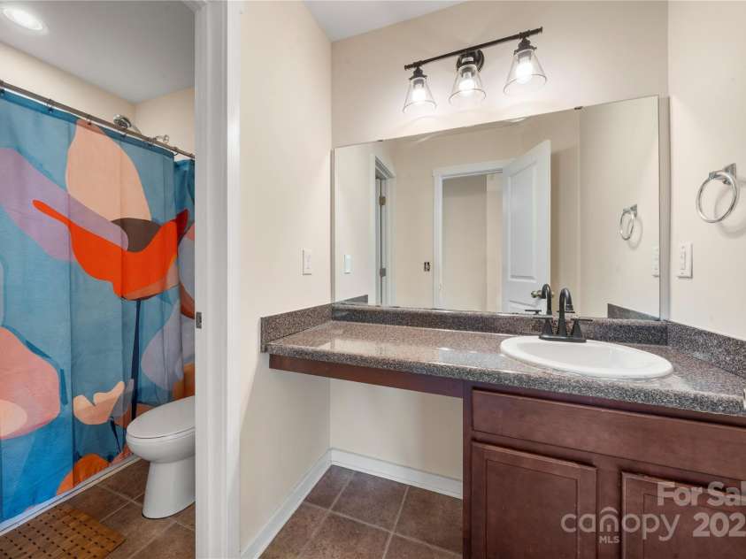 4732 Gibbons Link Road, Charlotte, NC 28269.  MLS# CAR4273619, YatesRealty ID 22817. Bed 3