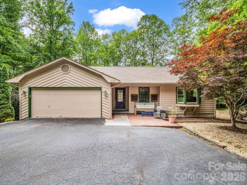 425 Winesap Boulevard, Lake Lure, NC 28746.  MLS# CAR4372379, YatesRealty ID 22818. 