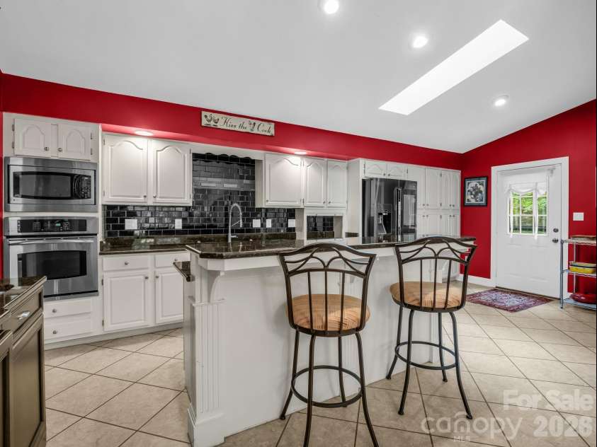 425 Winesap Boulevard, Lake Lure, NC 28746.  MLS# CAR4372379, YatesRealty ID 22818. 