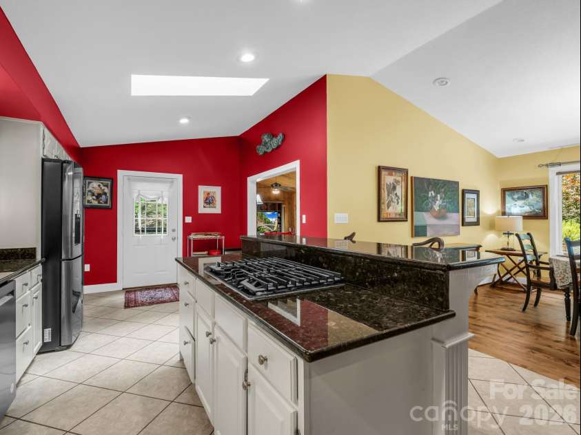 425 Winesap Boulevard, Lake Lure, NC 28746.  MLS# CAR4372379, YatesRealty ID 22818. 