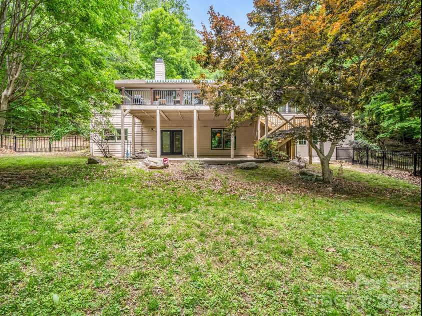 425 Winesap Boulevard, Lake Lure, NC 28746.  MLS# CAR4372379, YatesRealty ID 22818. 