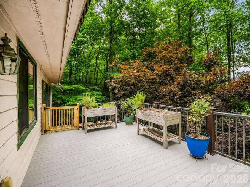 425 Winesap Boulevard, Lake Lure, NC 28746.  MLS# CAR4372379, YatesRealty ID 22818. 