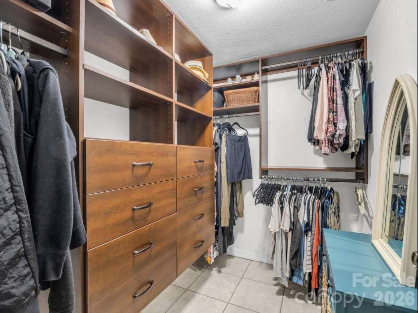 425 Winesap Boulevard, Lake Lure, NC 28746.  MLS# CAR4372379, YatesRealty ID 22818. Lower level walk in closet