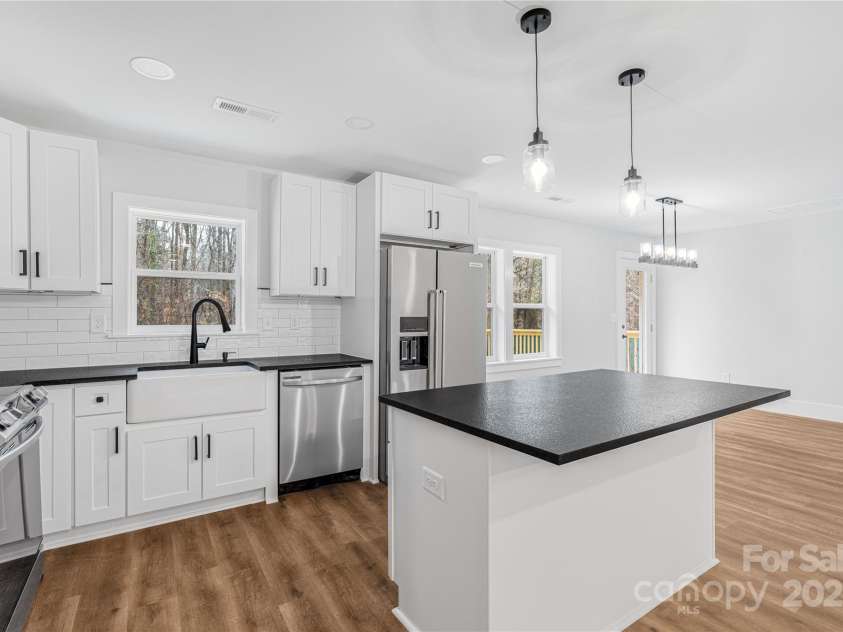 375 Woodwedge Circle, Salisbury, NC 28144.  MLS# CAR4209653, YatesRealty ID 2282. 