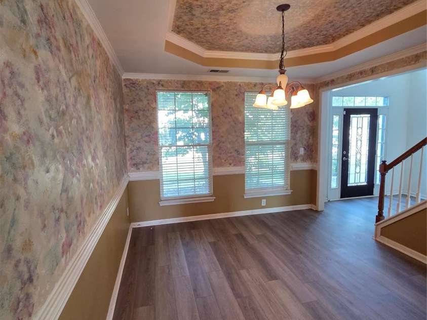 9120 Viscount Lane, Charlotte, NC 28269.  MLS# CAR4379989, YatesRealty ID 22820. 
