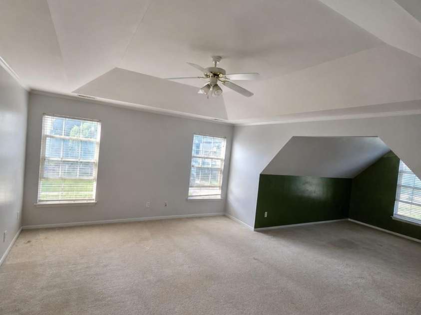 9120 Viscount Lane, Charlotte, NC 28269.  MLS# CAR4379989, YatesRealty ID 22820. 