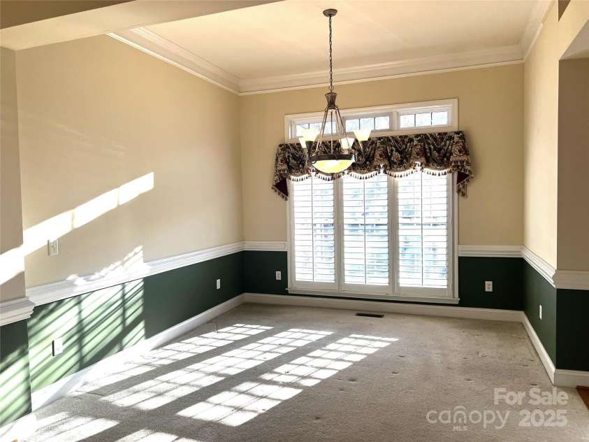 7700 Sedgebrook Drive, Stanley, NC 28164.  MLS# CAR4227336, YatesRealty ID 22821. Diningroom