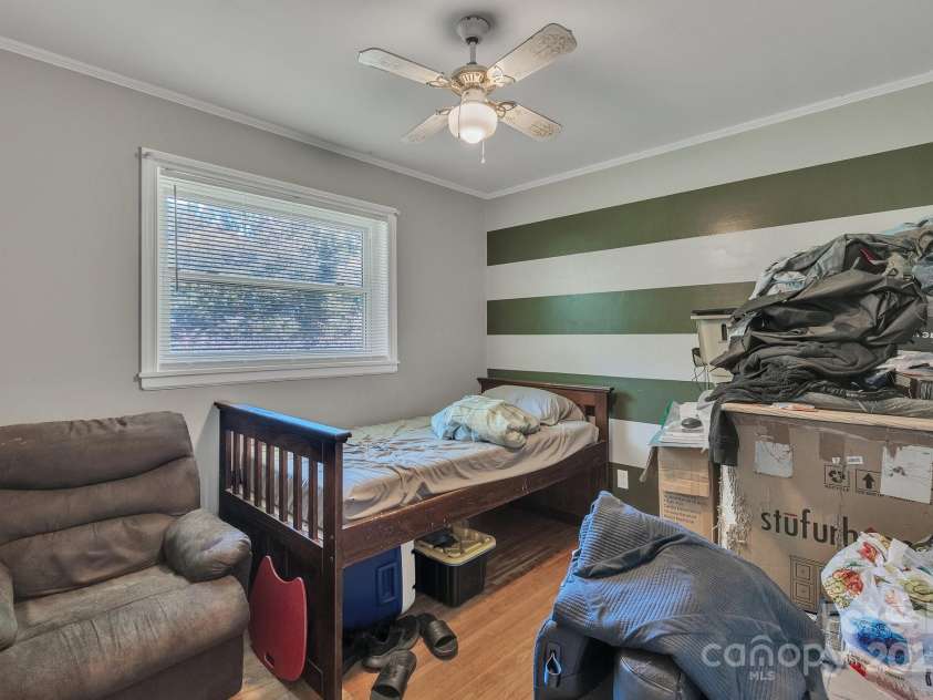 2008 Kimway Drive, Matthews, NC 28105.  MLS# CAR4273104, YatesRealty ID 22823. 