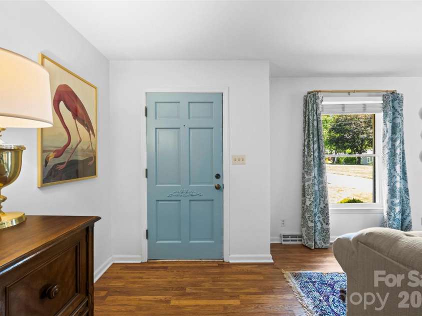 208 Dixie Street, Cherryville, NC 28021.  MLS# CAR4374662, YatesRealty ID 22823. 