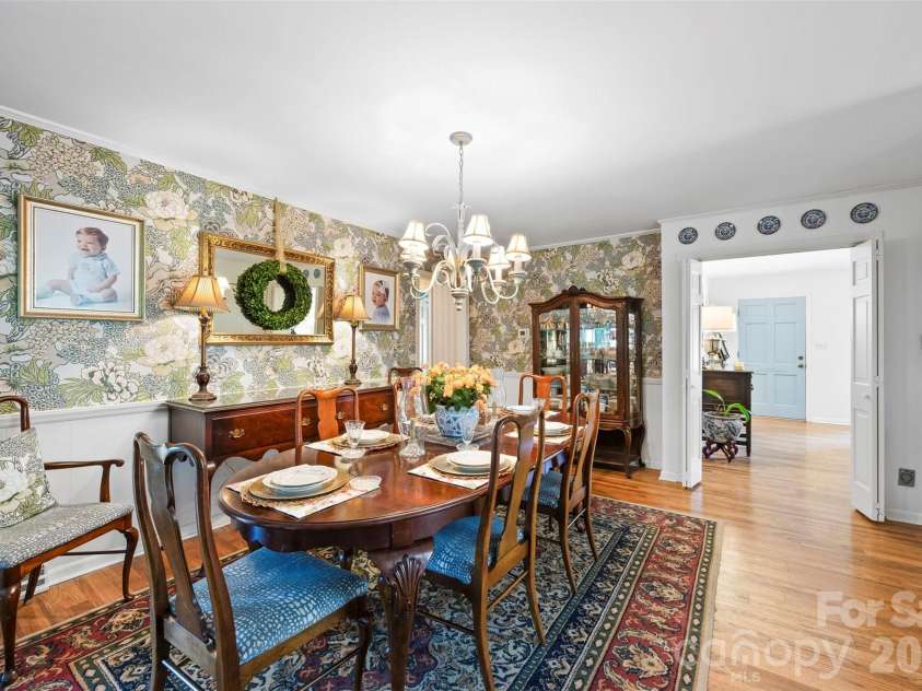 208 Dixie Street, Cherryville, NC 28021.  MLS# CAR4374662, YatesRealty ID 22823. 