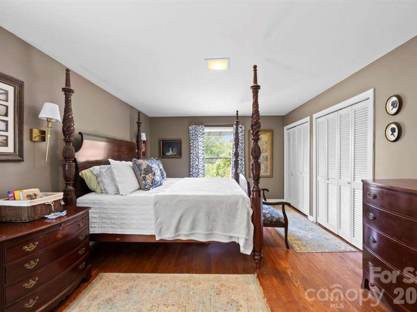 208 Dixie Street, Cherryville, NC 28021.  MLS# CAR4374662, YatesRealty ID 22823. 