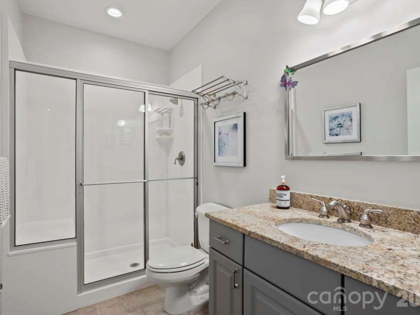 547 Pinnacle Peak Lane, Flat Rock, NC 28731.  MLS# CAR4380759, YatesRealty ID 22824. 