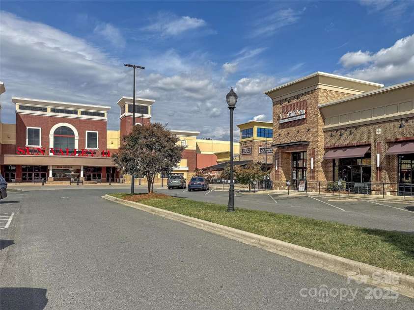 426 Kenwood View, Indian Trail, NC 28079.  MLS# CAR4234427, YatesRealty ID 22825. 