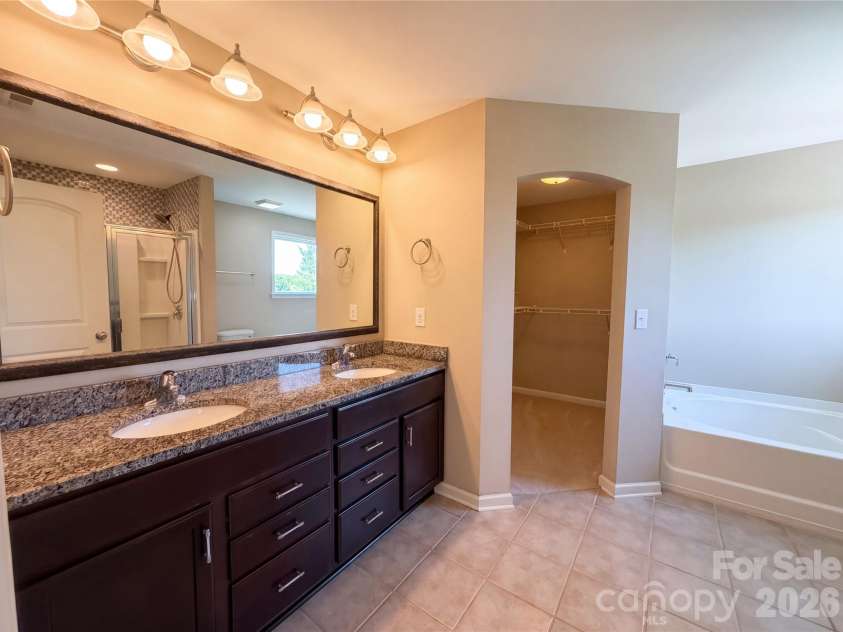 614 Dewey Court, Fort Mill, SC 29715.  MLS# CAR4379954, YatesRealty ID 22825. 