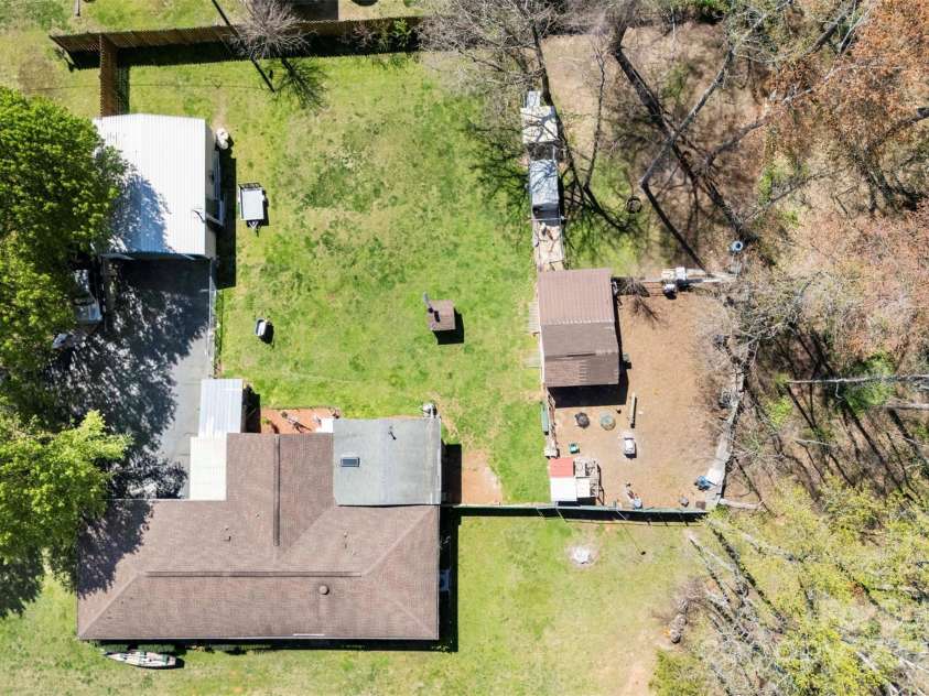 4937 Lebanon Drive, Charlotte, NC 28273.  MLS# CAR4226322, YatesRealty ID 22826. 