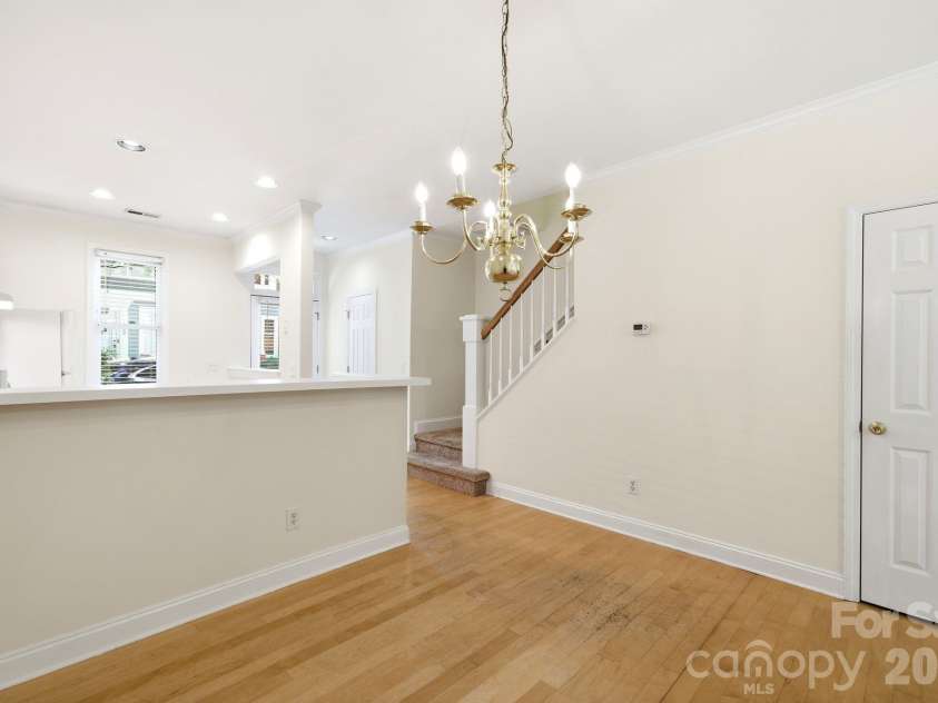 1528 Cleveland Avenue, Charlotte, NC 28203.  MLS# CAR4377306, YatesRealty ID 22829. 