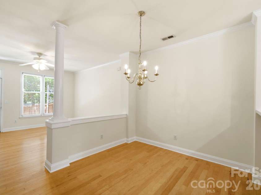 1528 Cleveland Avenue, Charlotte, NC 28203.  MLS# CAR4377306, YatesRealty ID 22829. 