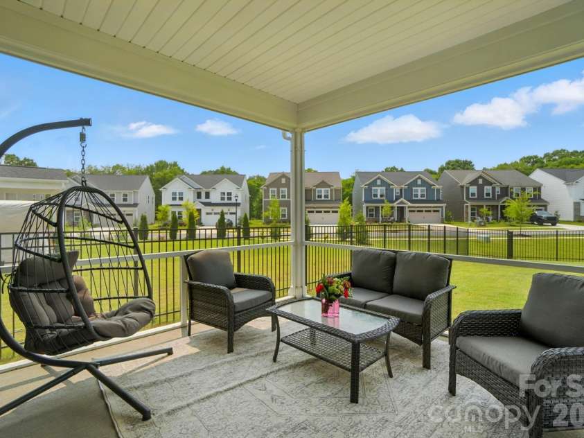 11113 Godwit Lane, Charlotte, NC 28278.  MLS# CAR4268696, YatesRealty ID 2283. 