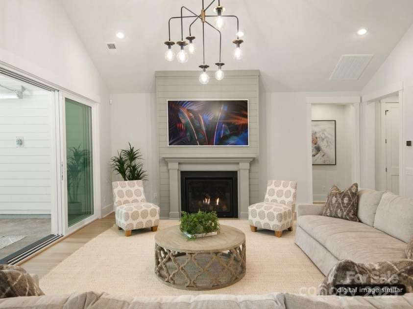 8328 Victoria Lake Drive, Waxhaw, NC 28173.  MLS# CAR4228323, YatesRealty ID 2283. 