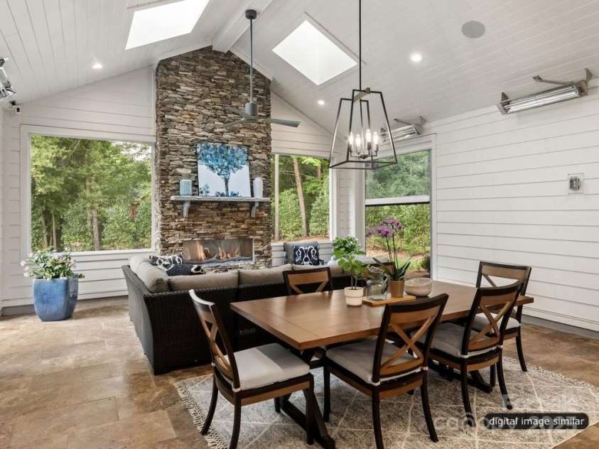 8328 Victoria Lake Drive, Waxhaw, NC 28173.  MLS# CAR4228323, YatesRealty ID 2283. 