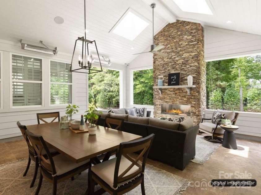 8328 Victoria Lake Drive, Waxhaw, NC 28173.  MLS# CAR4228323, YatesRealty ID 2283. 