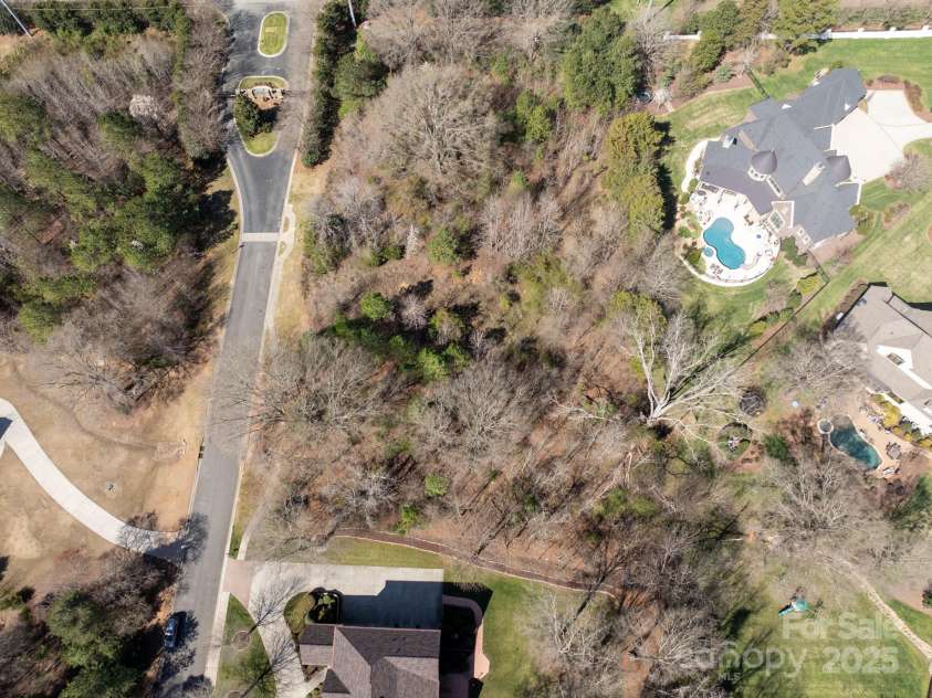 8328 Victoria Lake Drive, Waxhaw, NC 28173.  MLS# CAR4228323, YatesRealty ID 2283. 