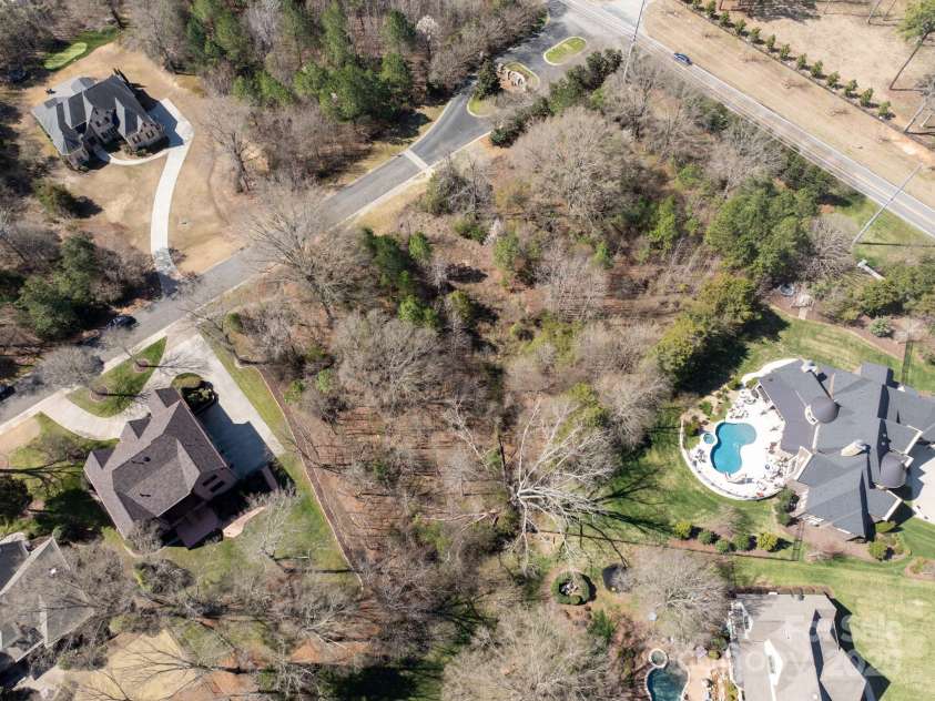 8328 Victoria Lake Drive, Waxhaw, NC 28173.  MLS# CAR4228323, YatesRealty ID 2283. 