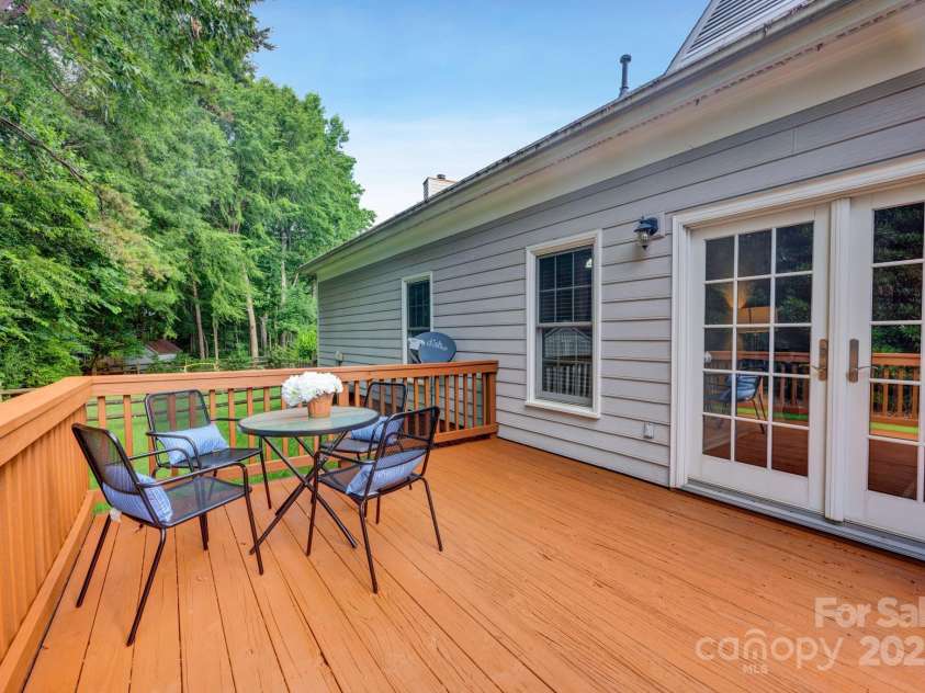 16013 Wynfield Creek Parkway, Huntersville, NC 28078.  MLS# CAR4268989, YatesRealty ID 22830. 