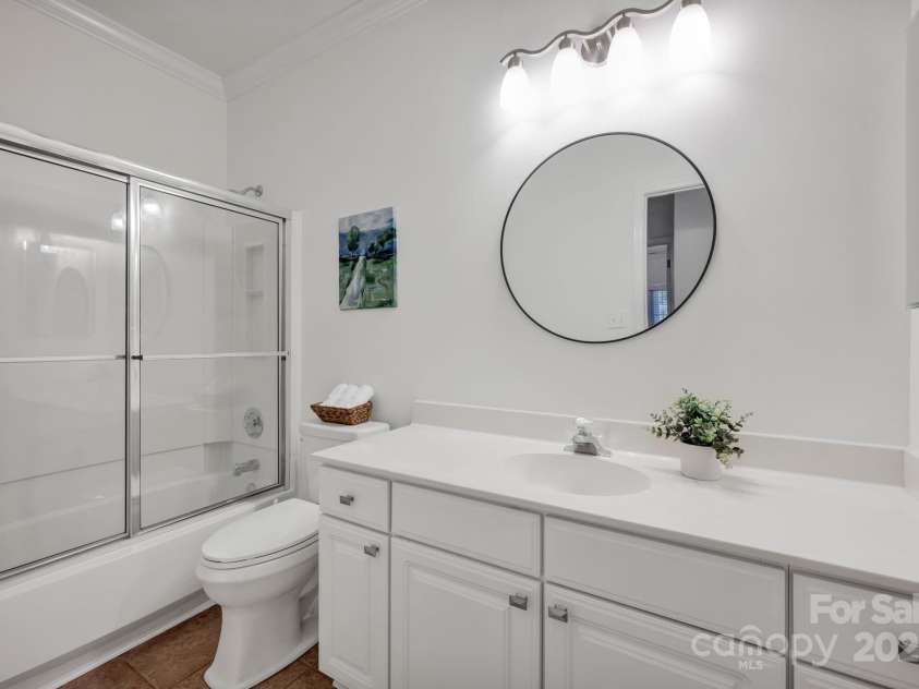 16013 Wynfield Creek Parkway, Huntersville, NC 28078.  MLS# CAR4268989, YatesRealty ID 22830. Hall bath