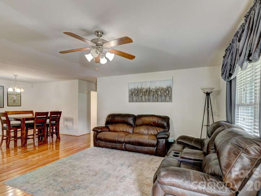 4671 Garys Place, Crouse, NC 28033.  MLS# CAR4382360, YatesRealty ID 22831. 