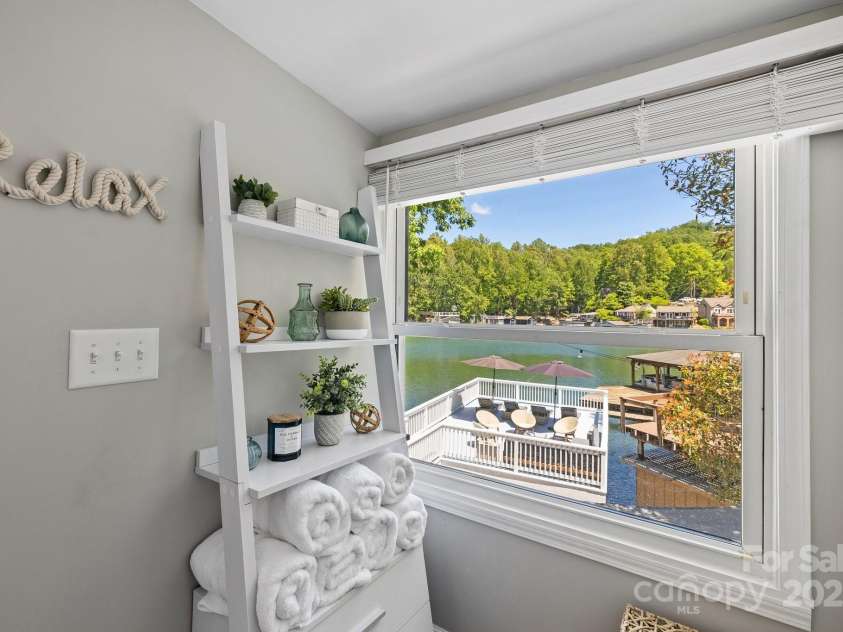 174 Ridge Road, Lake Lure, NC 28746.  MLS# CAR4269026, YatesRealty ID 22832. 