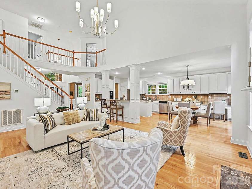 159 Shoreline Parkway, Fort Mill, SC 29708.  MLS# CAR4372316, YatesRealty ID 22833. 