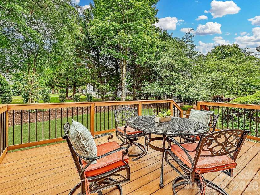 159 Shoreline Parkway, Fort Mill, SC 29708.  MLS# CAR4372316, YatesRealty ID 22833. 