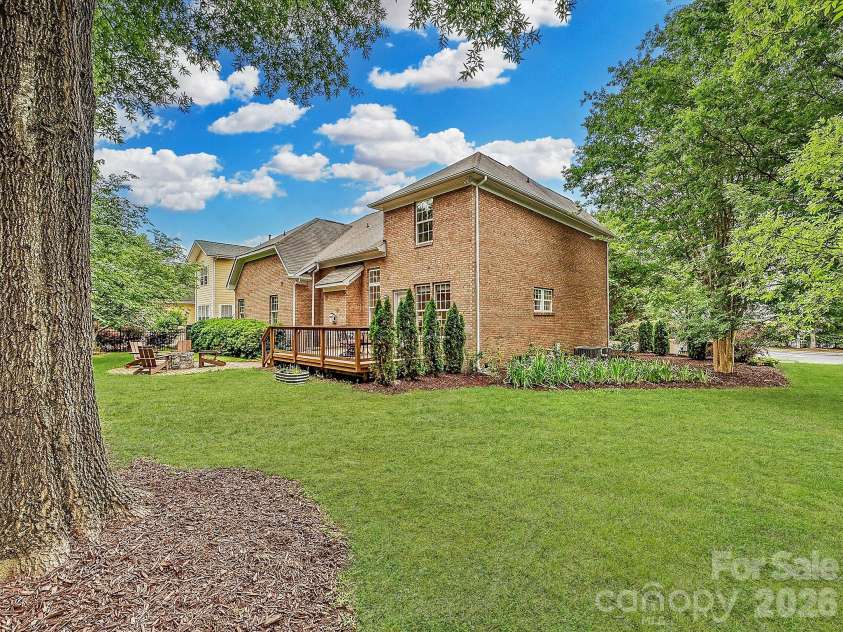 159 Shoreline Parkway, Fort Mill, SC 29708.  MLS# CAR4372316, YatesRealty ID 22833. 