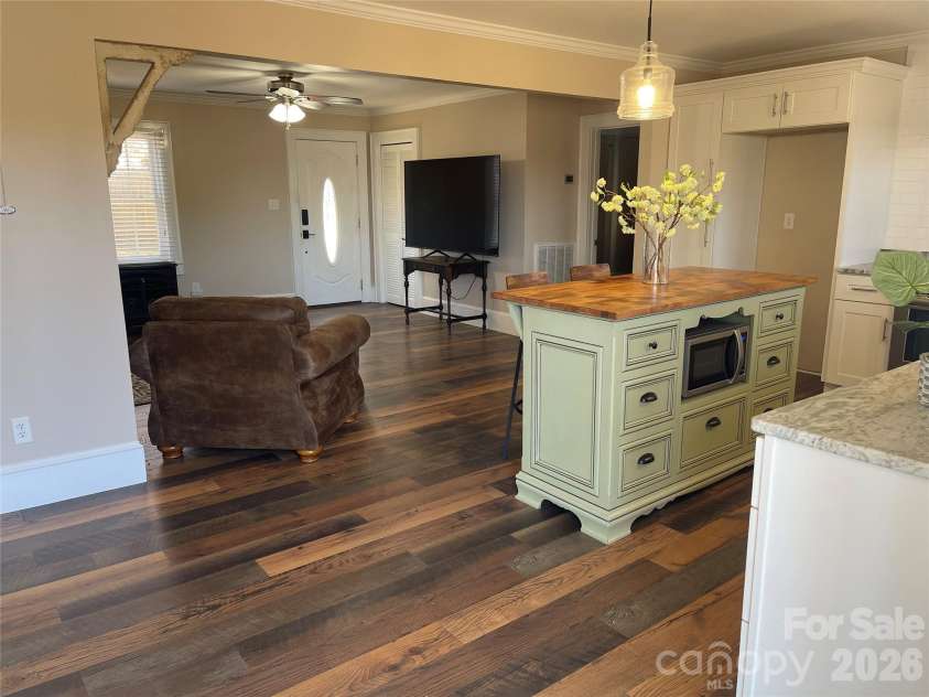 268 Oakland Road, Spindale, NC 28160.  MLS# CAR4337936, YatesRealty ID 22835. 