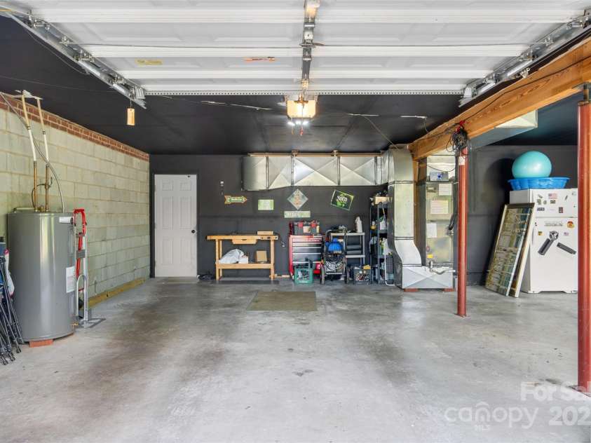 115 Whispering Pines Lane, Linwood, NC 27299.  MLS# CAR4274313, YatesRealty ID 22838. 