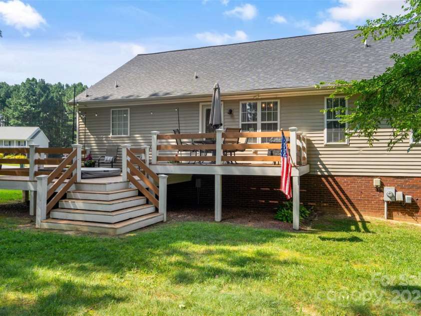 115 Whispering Pines Lane, Linwood, NC 27299.  MLS# CAR4274313, YatesRealty ID 22838. 