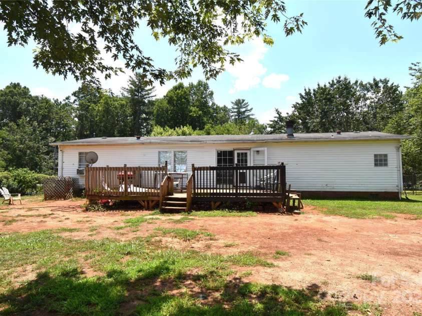 4062 Smokey Creek Road, Lenoir, NC 28645.  MLS# CAR4276163, YatesRealty ID 22839. 