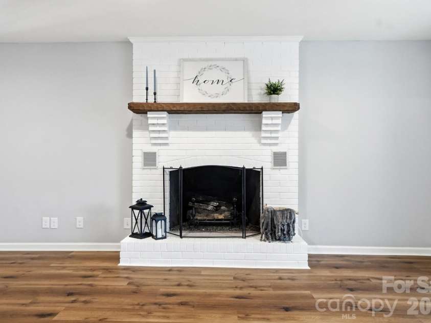 1404 Old Mill Road, Lincolnton, NC 28092.  MLS# CAR4320693, YatesRealty ID 2284. 