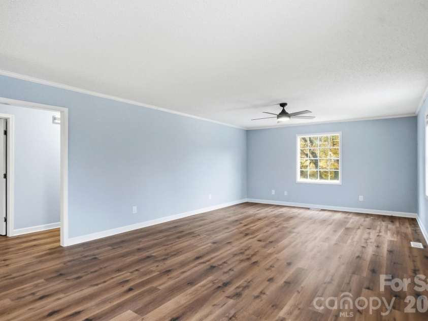 1404 Old Mill Road, Lincolnton, NC 28092.  MLS# CAR4320693, YatesRealty ID 2284. 