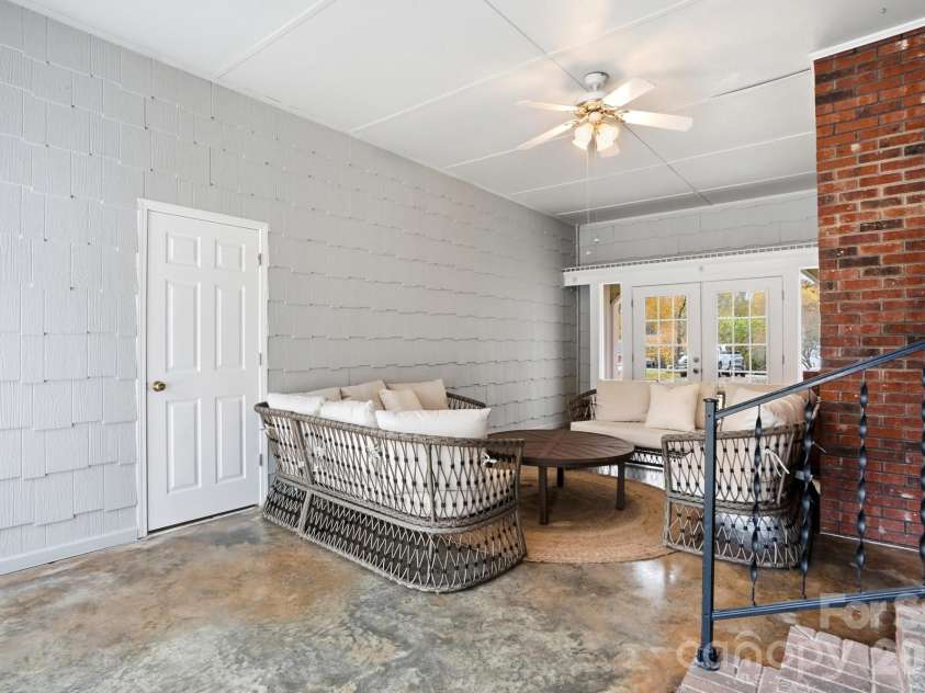 1404 Old Mill Road, Lincolnton, NC 28092.  MLS# CAR4320693, YatesRealty ID 2284. 