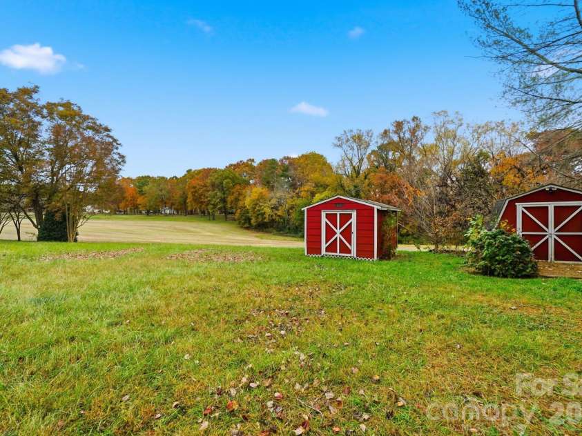 1404 Old Mill Road, Lincolnton, NC 28092.  MLS# CAR4320693, YatesRealty ID 2284. 