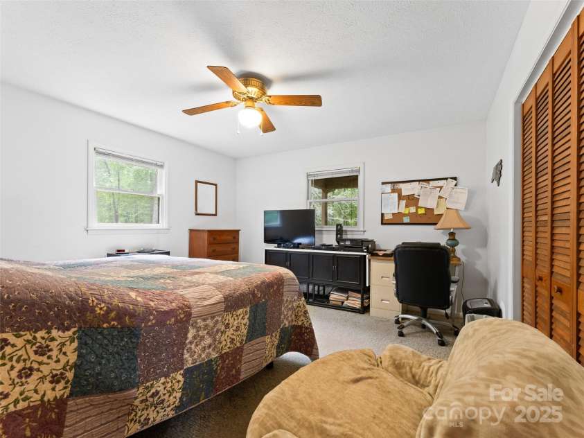 186 Sloshy Branch Trail, Black Mountain, NC 28711.  MLS# CAR4275666, YatesRealty ID 22841. 