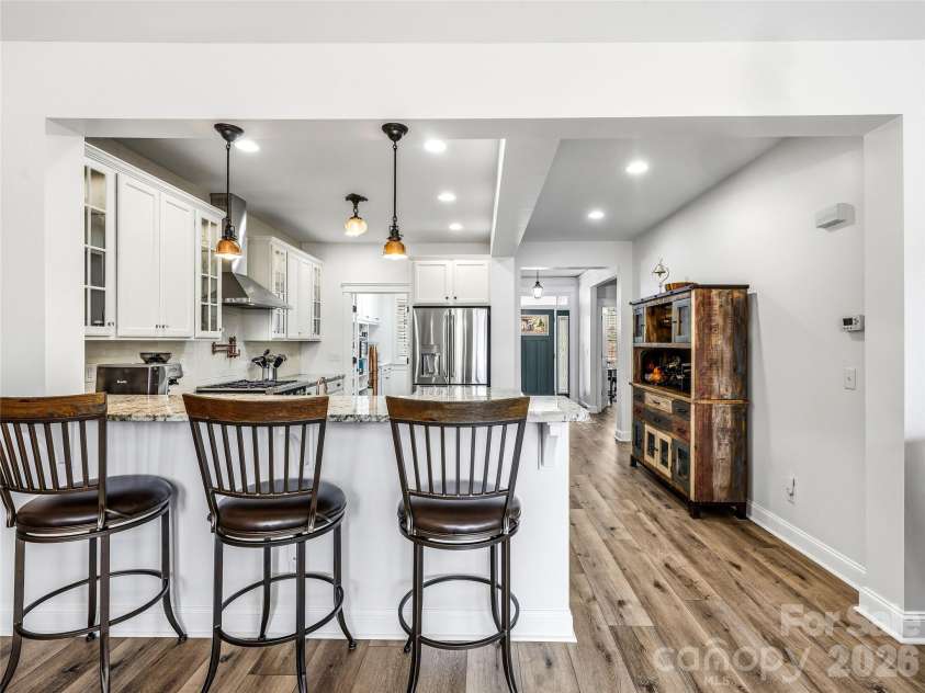 324 Fennel Dun Circle, Biltmore Lake, NC 28715.  MLS# CAR4360024, YatesRealty ID 22841. 