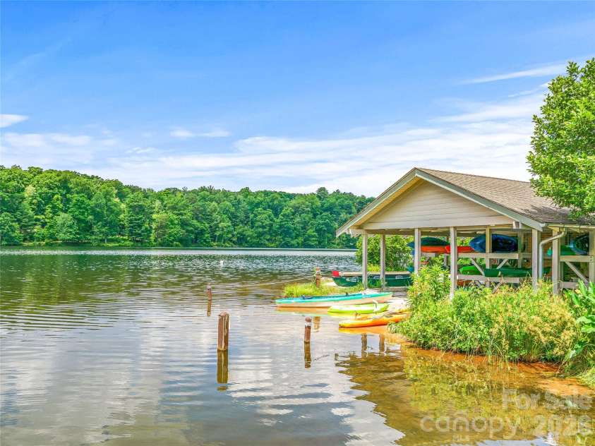 324 Fennel Dun Circle, Biltmore Lake, NC 28715.  MLS# CAR4360024, YatesRealty ID 22841. Biltmore Lake