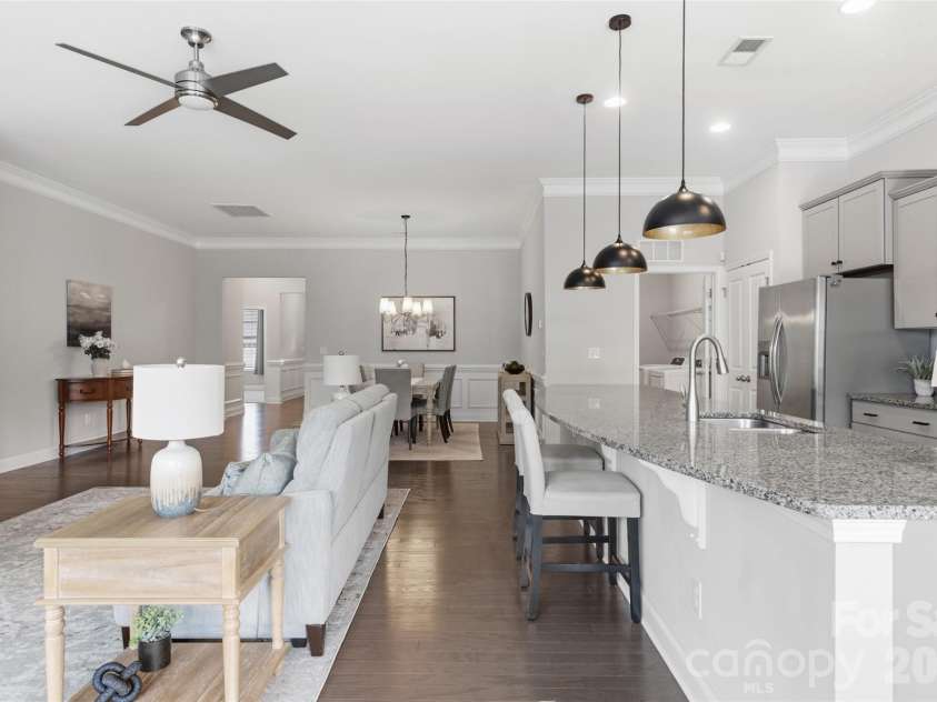 5021 Lydney Circle, Waxhaw, NC 28173.  MLS# CAR4373459, YatesRealty ID 22842. 