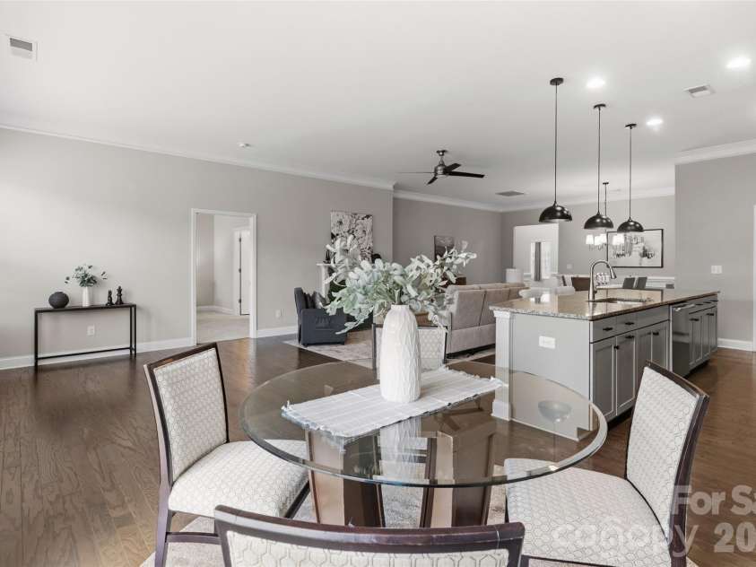 5021 Lydney Circle, Waxhaw, NC 28173.  MLS# CAR4373459, YatesRealty ID 22842. 