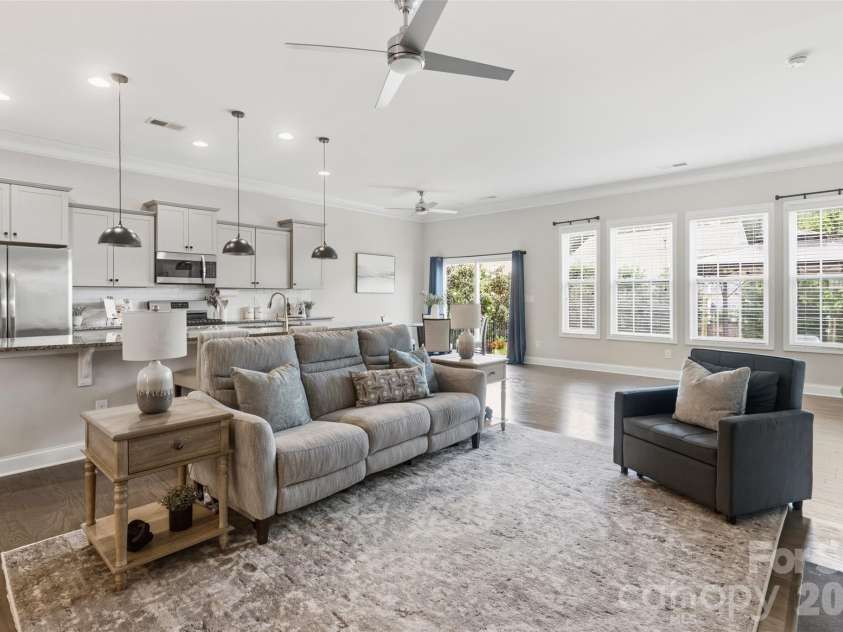 5021 Lydney Circle, Waxhaw, NC 28173.  MLS# CAR4373459, YatesRealty ID 22842. 